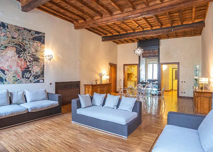 Easytopstay - Piazza Venezia City View Charming Apt
